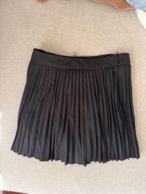 Zara Black Pleated Mini Skort